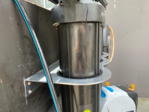 Water filtration system