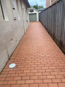 Pressure washing Paving